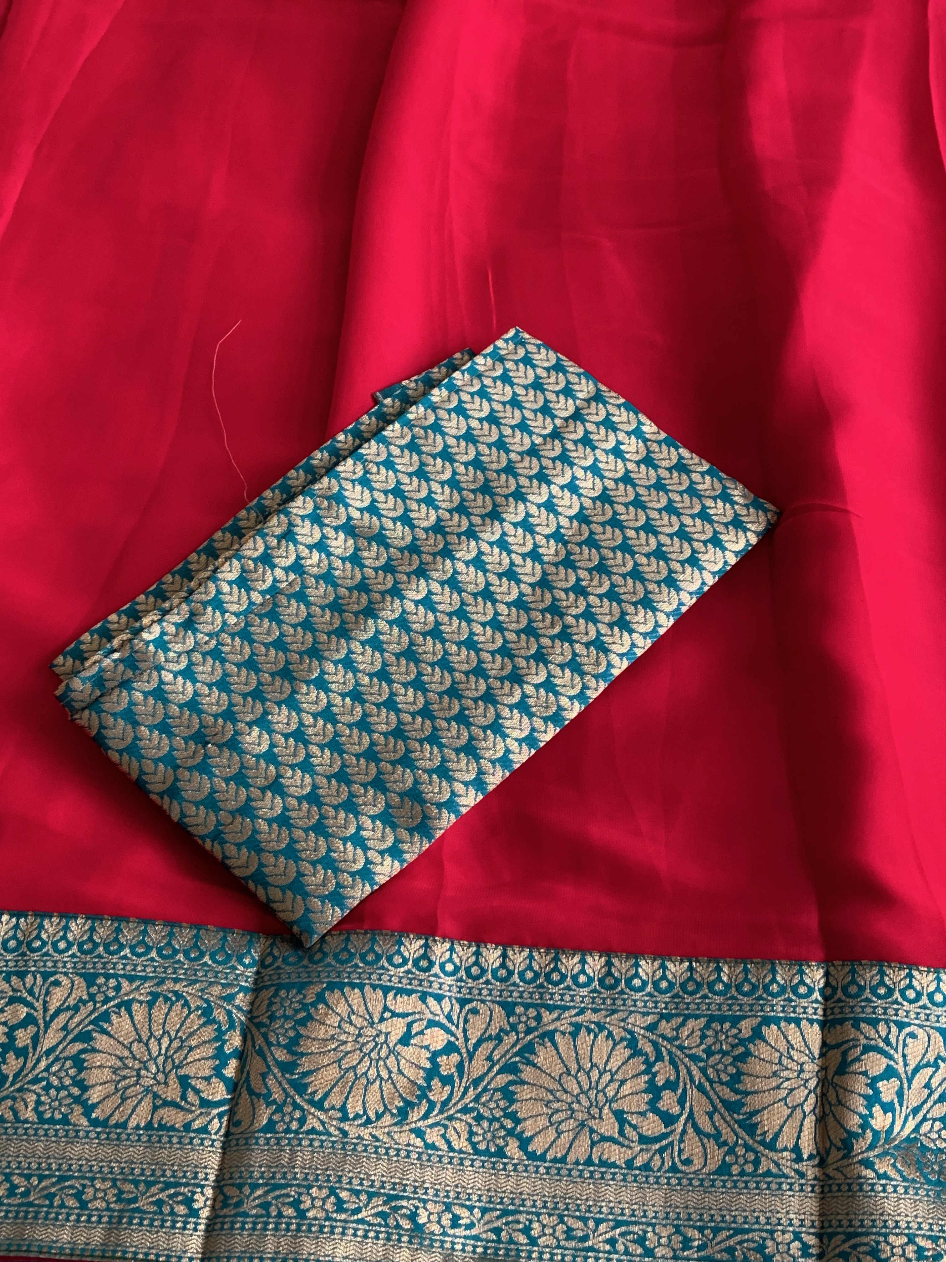 Pure Georgette with Jacquard Border 